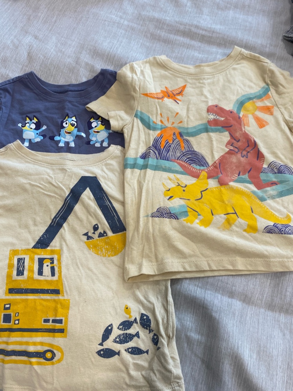 Old Navy Boys Short Sleeve Tee Trio in Cream, Navy & Yellow